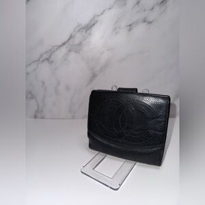 CHANEL Caviar Double Snap Wallet